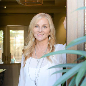Meet your Posher, Teri